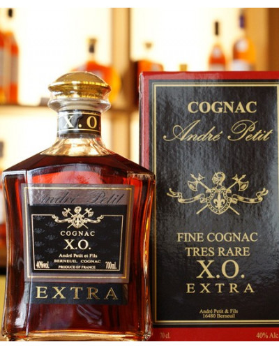Cognac André Petit XO Extra